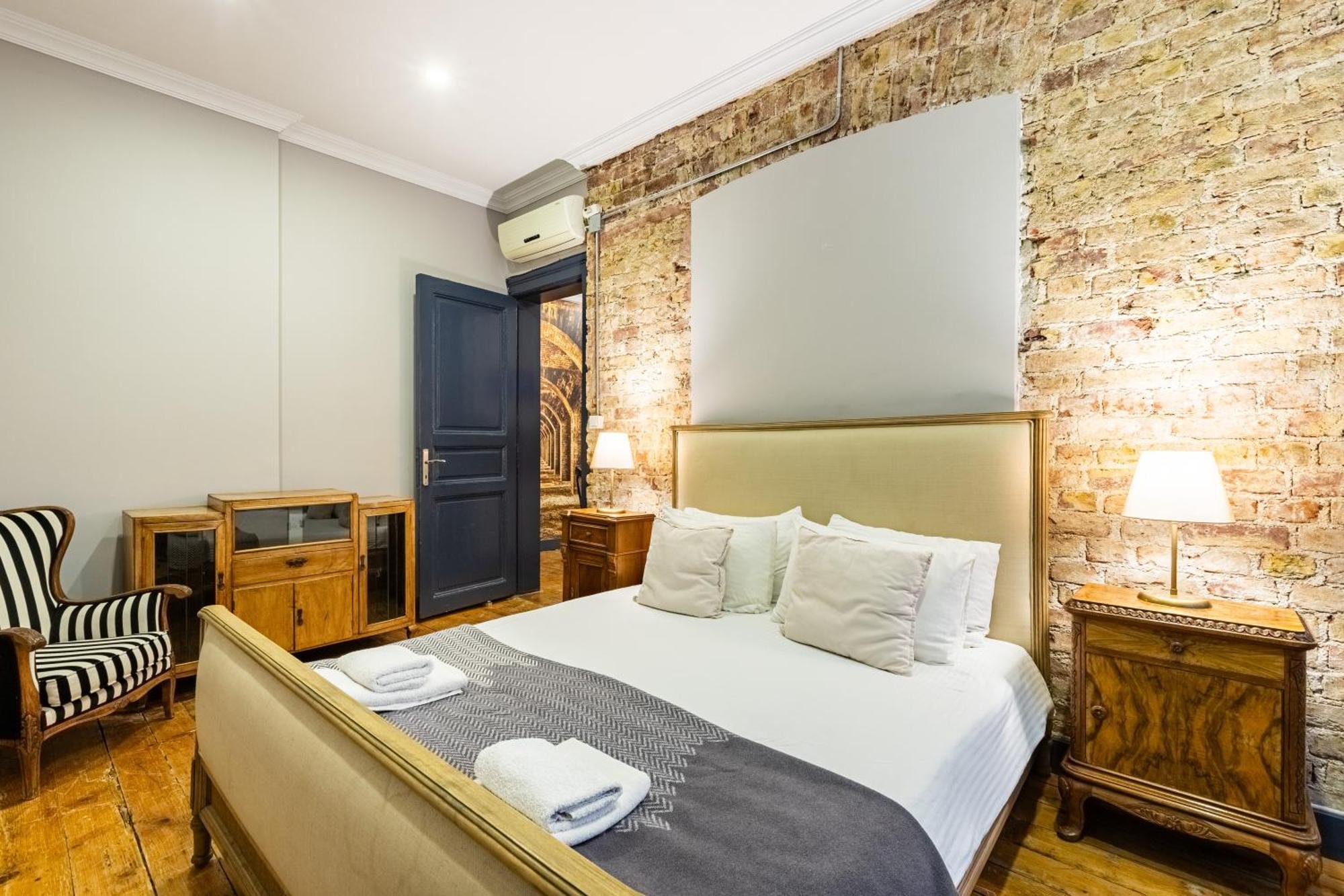 イスタンブールGanbaru Tours - Flats In Galataアパートメント エクステリア 写真