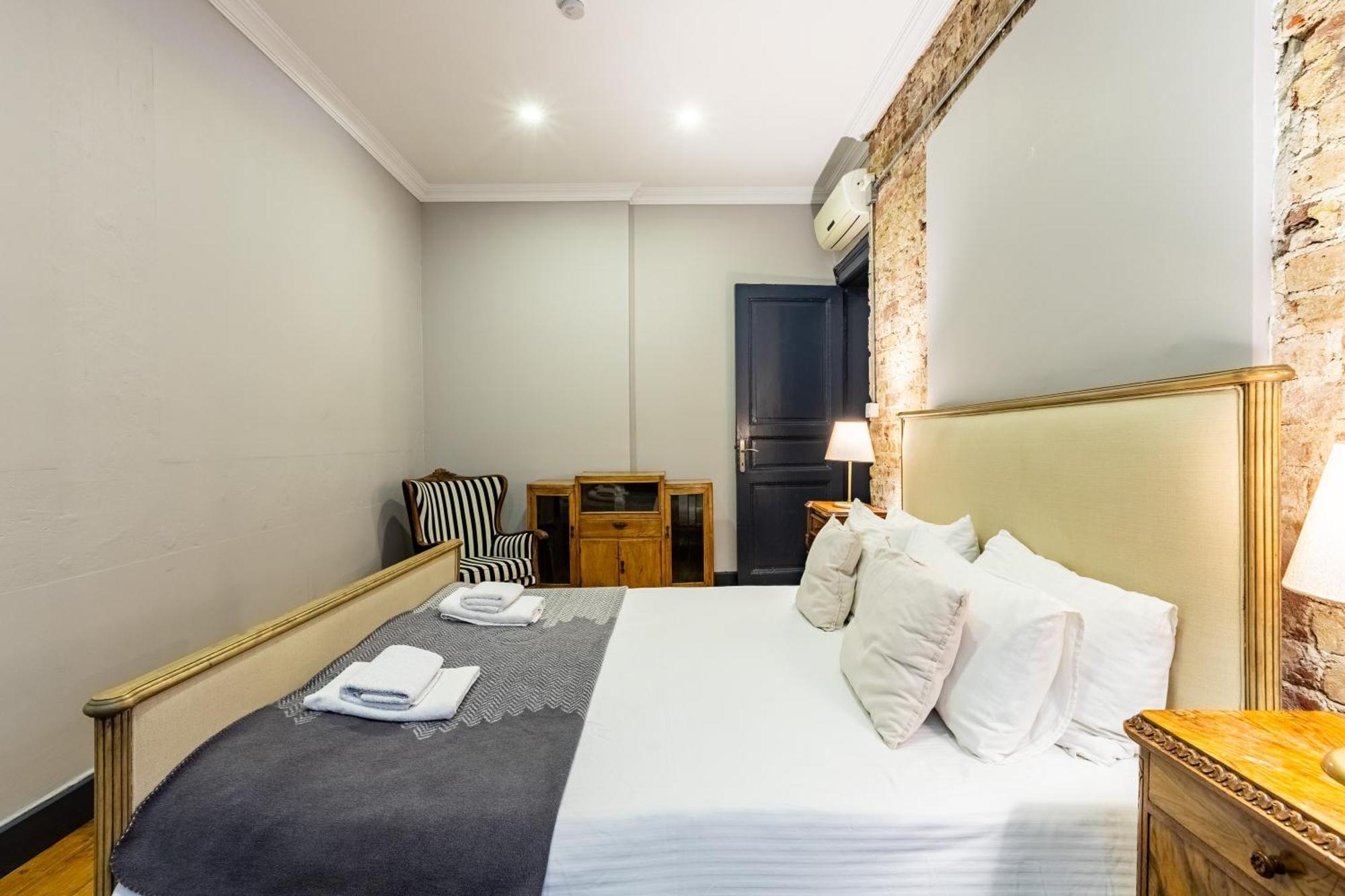イスタンブールGanbaru Tours - Flats In Galataアパートメント エクステリア 写真